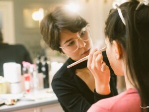Your Comprehensive Guide to Obtaining a Makeup Artist License