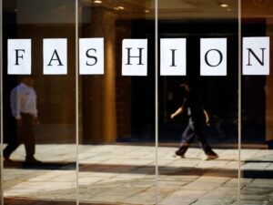 Paris Fashion Week: A Global Fashion Phenomenon