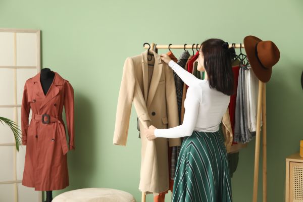 simple guide to office fashion