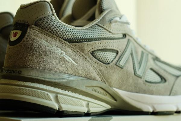 suede trainers cleaning